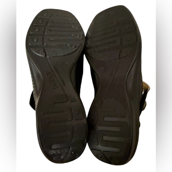 NWOT Hotter Madeln England Chile women’s 7 black leather Mary Jane shoes - Picture 6 of 6